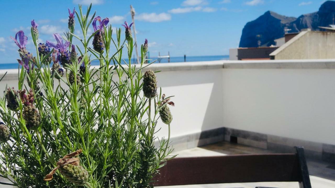 Home Holiday Sicily Изола деле Фемине Екстериор снимка
