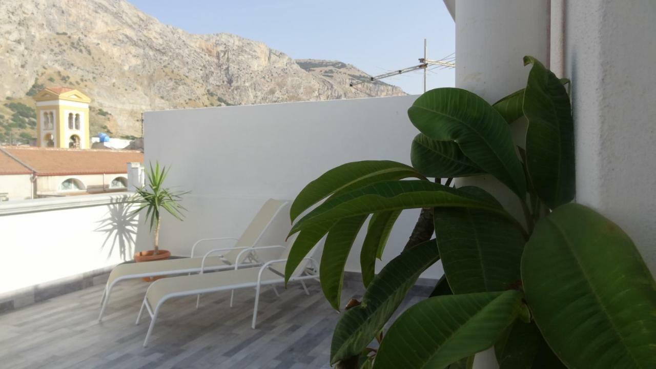 Home Holiday Sicily Изола деле Фемине Екстериор снимка